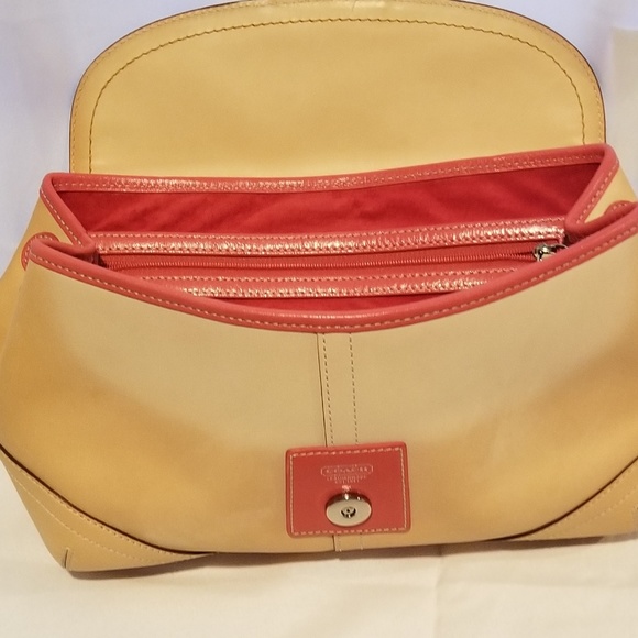 •	Limited Coach Leather Vachetta Satchel Rare!!!!! - Picture 3 of 8